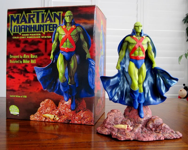 MARTIAN  MANHUNTER  Statue  Martian_manhunter_statue_dc_direct_12