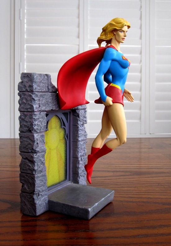 SUPERGIRL STATUE - TIM BRUCKNER (2000) - PICS! Supergirl_statue_DC_direct_Tim_bruckner_2