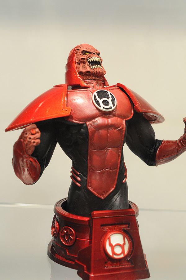 HEROES OF THE DC UNIVERSE: BLACKEST NIGHT:  RED LANTERN ATROCITUS Sdcc2010_red_lantern_bust