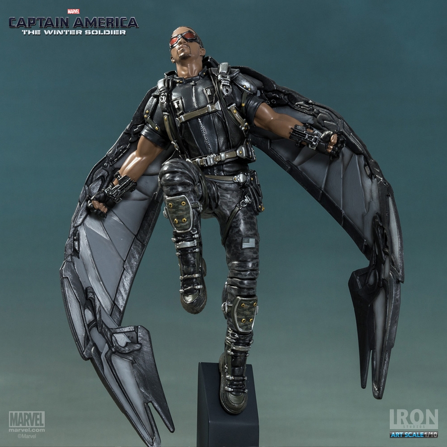 IRON STUDIOS: FALCON The winter soldier art scale 1/10 IRON_STUDIOS_FALCON_the_winter_soldier_02__Copier_