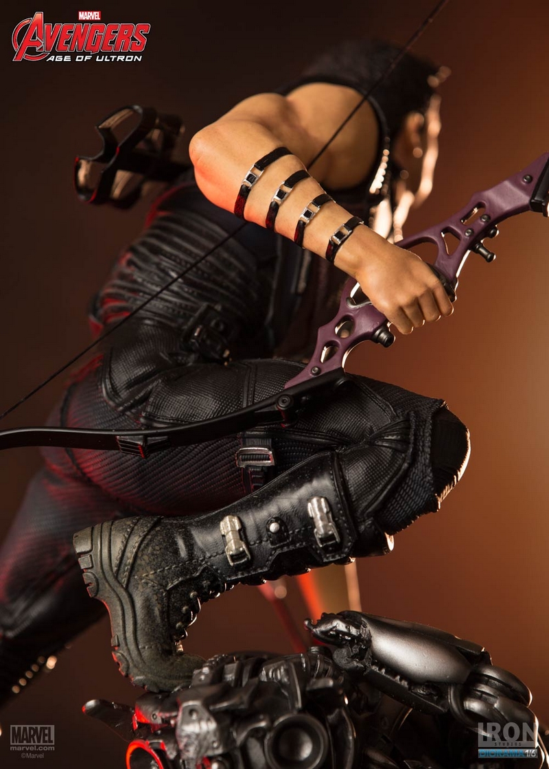 IRON STUDIOS: HAWEYE AVENGERS 2 Diorama 1/6 IRON_STUDIOS_HAWKEYE_DIORAMA_05__Copier_