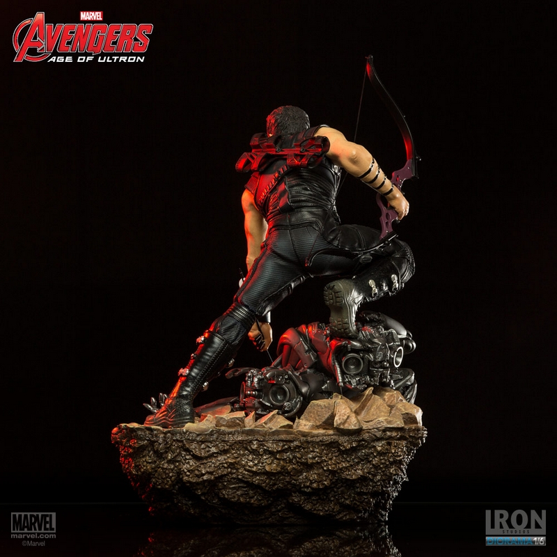 IRON STUDIOS: HAWEYE AVENGERS 2 Diorama 1/6 IRON_STUDIOS_HAWKEYE_DIORAMA_08__Copier_