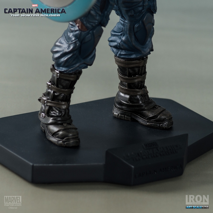 IRON STUDIOS: CAPTAIN AMERICA The winter soldier art scale 1/10 IRON_STUDIOS_WINTER_SOLDIER_CAPTAIN_07__Copier_