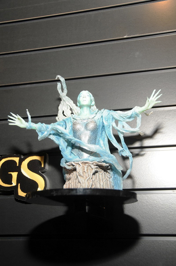 LOTR: GALADRIEL MINI BUST GALADRIEL_MINI_BUST_GENTLE_GIANT_01