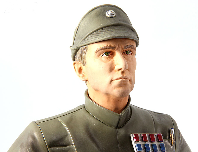 STAR WARS: GENERAL VEERS MINI BUST GENERAL_VEERS_GENTLE_BUST_04