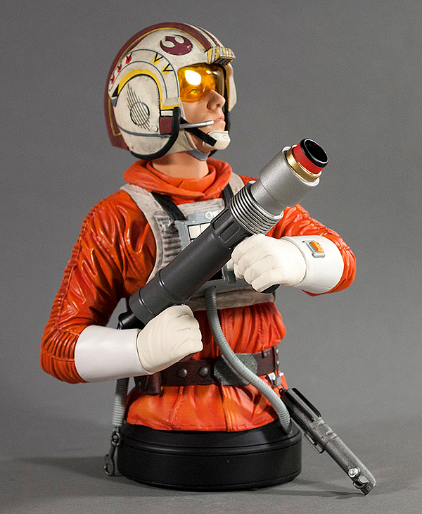 STAR WARS: LUKE SNOWSPEEDER PILOT ESB PGM  MINI BUST LUKE_SNOWSPEEDER_PILOT_MINI_BUST_02