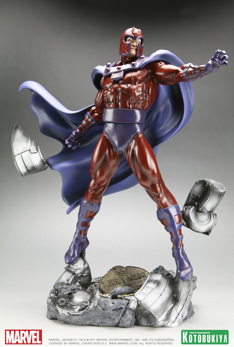 Comic - MAGNETO Magneto_statue_kotobukiya__Copier_