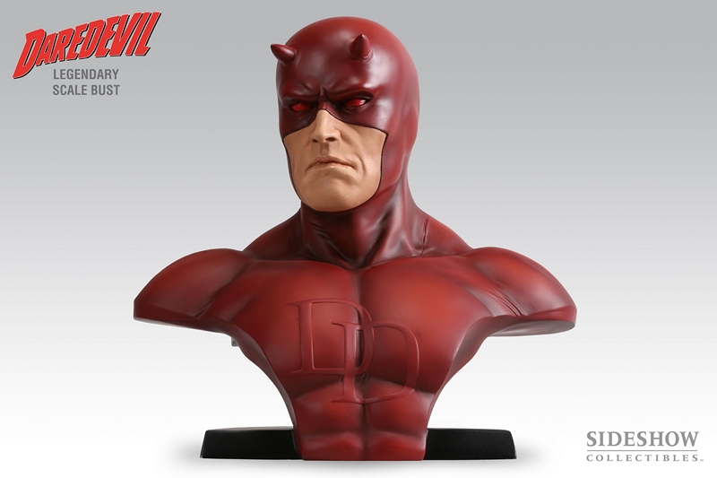 DAREDEVIL  Legendary scale bust Daredevil_2936_press_02.__Copier_