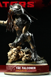 INDEX DE RECHERCHE PREDATORS_THE_FALCONER_MAQUETTE_400051_press_01__Copier2_