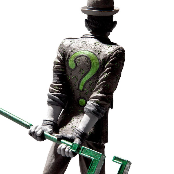 Batman: Arkham City - The Riddler Batman_Arkham_City-The_Riddler_Statue-02