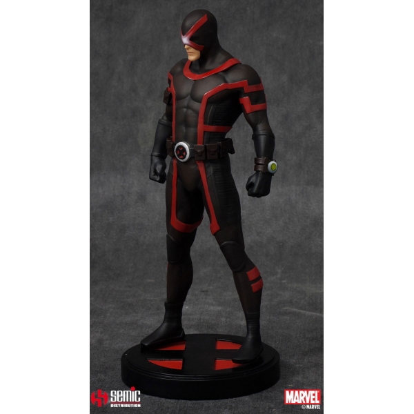 Semic : Cyclops - Marvel NOW ! - Museum Statue Cyclops-marvel_now-semic_museum_statue-002