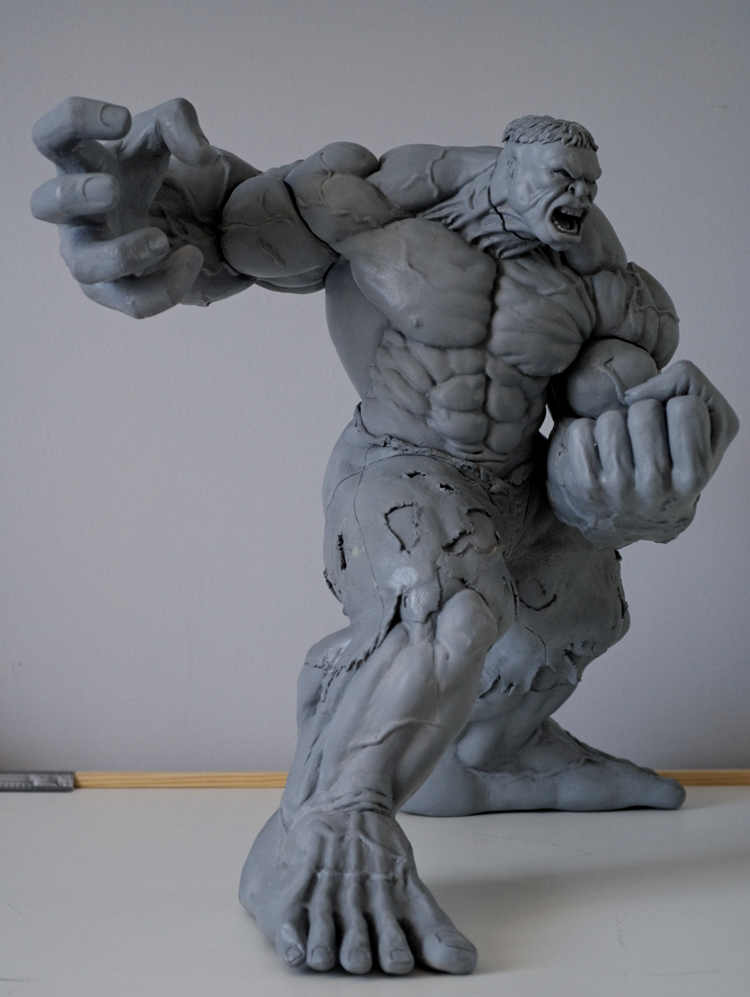 Projet de commercialisation d'une statue de HULK Hulk04_1_1_