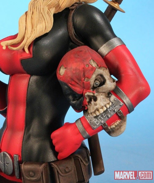 DEADPOOL CORPS MINI BUST SET GENTLE GIANT  LADY_DEADPOOL_GENTLE_GIANT_2