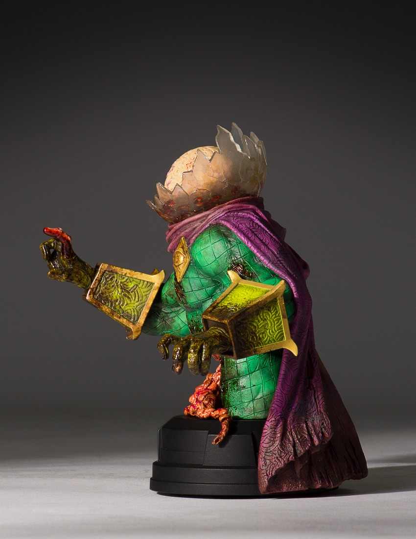 MYSTERIO ZOMBIE MINI BUST Zombie-mysterio-bust-gentle-giant-marvel-4_2_