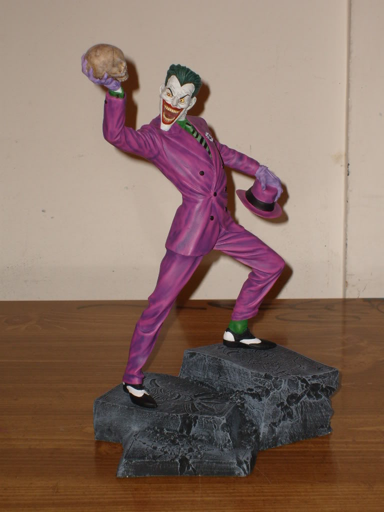 Les travaux de SKORPSTA THE_JOKER_STATUE_CUSTOM_REPAINTED__A