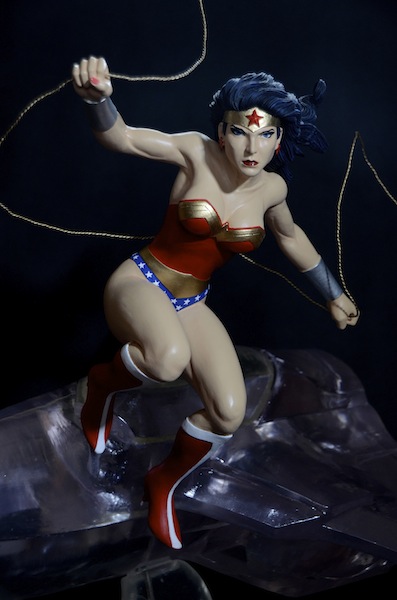 Statue Wonder Woman Trinity  _DSC4984_1_