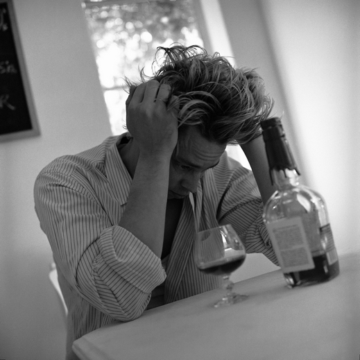 عواقب تعاطي الكحول... Consequences-of-alcohol-abuse