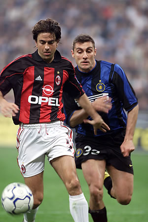 لمحبي الميلاااان.... Costacurta_e_vieri_2001_300