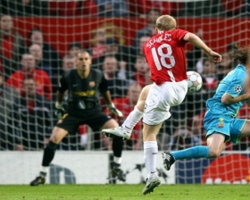 Actualits Liga [ 2008/2009] - Page 26 Scholes_shot_barcelona2_1