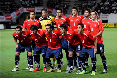 LaRojaEsNuestra: Chile quiere ser 'La Roja' y dice que España es una selección 'sin identidad' Selecccionchilena