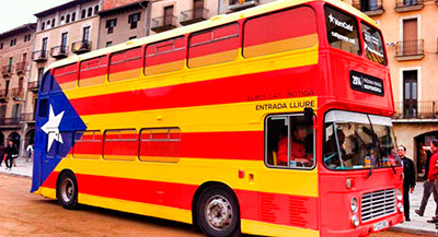 El Ayuntamiento de Martorell paga con dinero público un autobús con la bandera estelada  Bus-separata