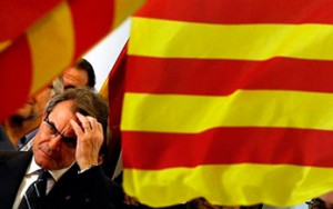 Explota el globo nacionalista: Artur Mas admite que no habrá consulta independentista el 9N2014 Arturmas-preocupado_300_188