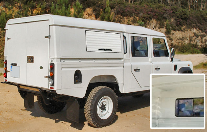 PHOTOS DES LANDS 130 - Page 3 Hard_top_aluminio_%20portas_verticais_persiana_land_rover_defender_130_B