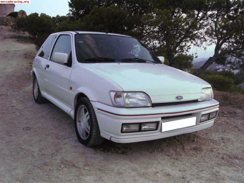 las marcas de nuestra infancia - Página 4 Ford-fiesta-xr2i-18-16v-130cv