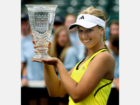  ليزيسكي والعودة بعد غياب أربعة أشهر بسبب الإصابة , : " التنس حياتي " .! 1982905035-sabine-lisicki-gewinnt-charlestone.9