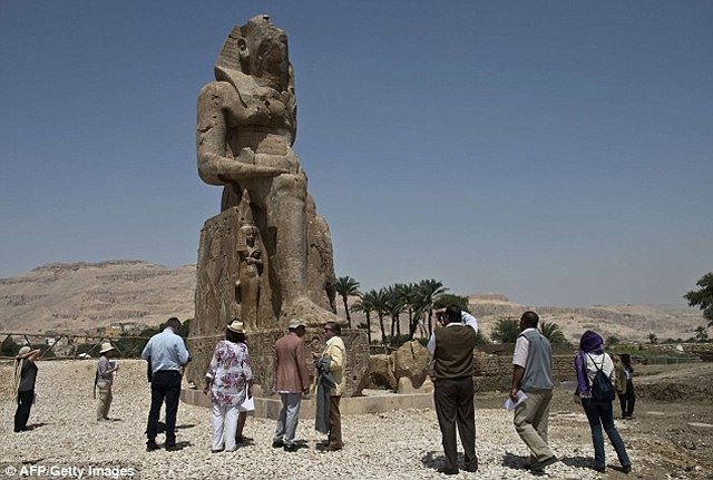 Remarkable Massive Statues Of Pharaoh Amenhotep III Discovered In Luxor - Ancient Egypt Reveals More Of Its Secrets Amenhotepstat