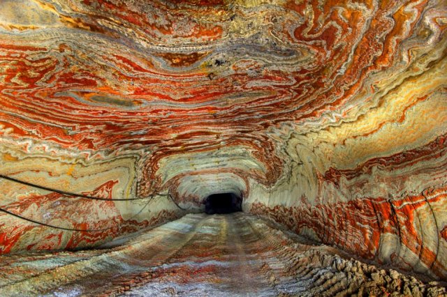 Spectacular Multi-Color Psychedelic Salt Caves - An Astonishing Natural Masterpiece Saltcaverussian