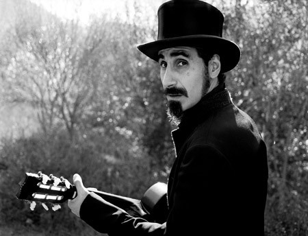 System Of A Down (SOAD) Serj_guitar