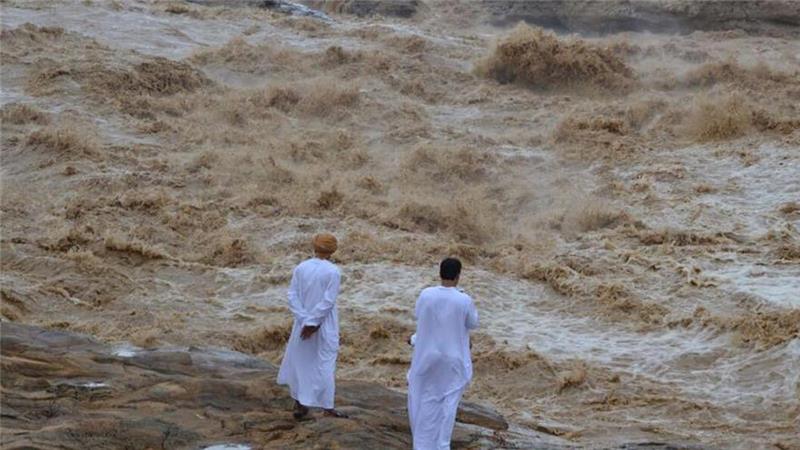 Cyclone Ashobaa : pluies exceptionnelles et inondations sur Oman Cyclone_Ashobaa_juin_2015_04