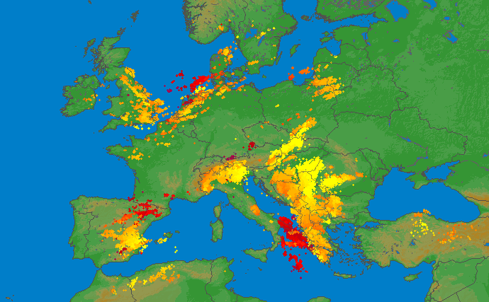 Tornade et grêle aux Pays Bas, en Espagne, en Grèce et en Italie Orage_tornade_espagne_19_mai_2015_01