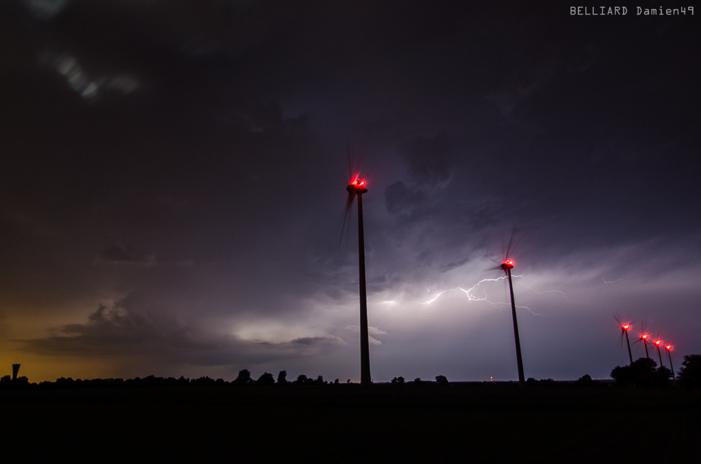 Saison 2014 Damien49 - 9 Juin : Supercellule Outbreak - Partie 2 2014_06_06_23h56_meso1