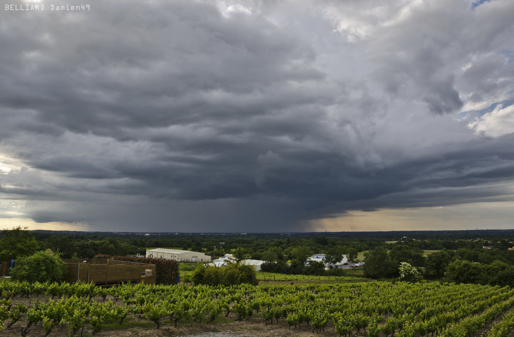 Saison 2014 Damien49 - 9 Juin : Supercellule Outbreak - Partie 2 2014_0528_19h28_cb1