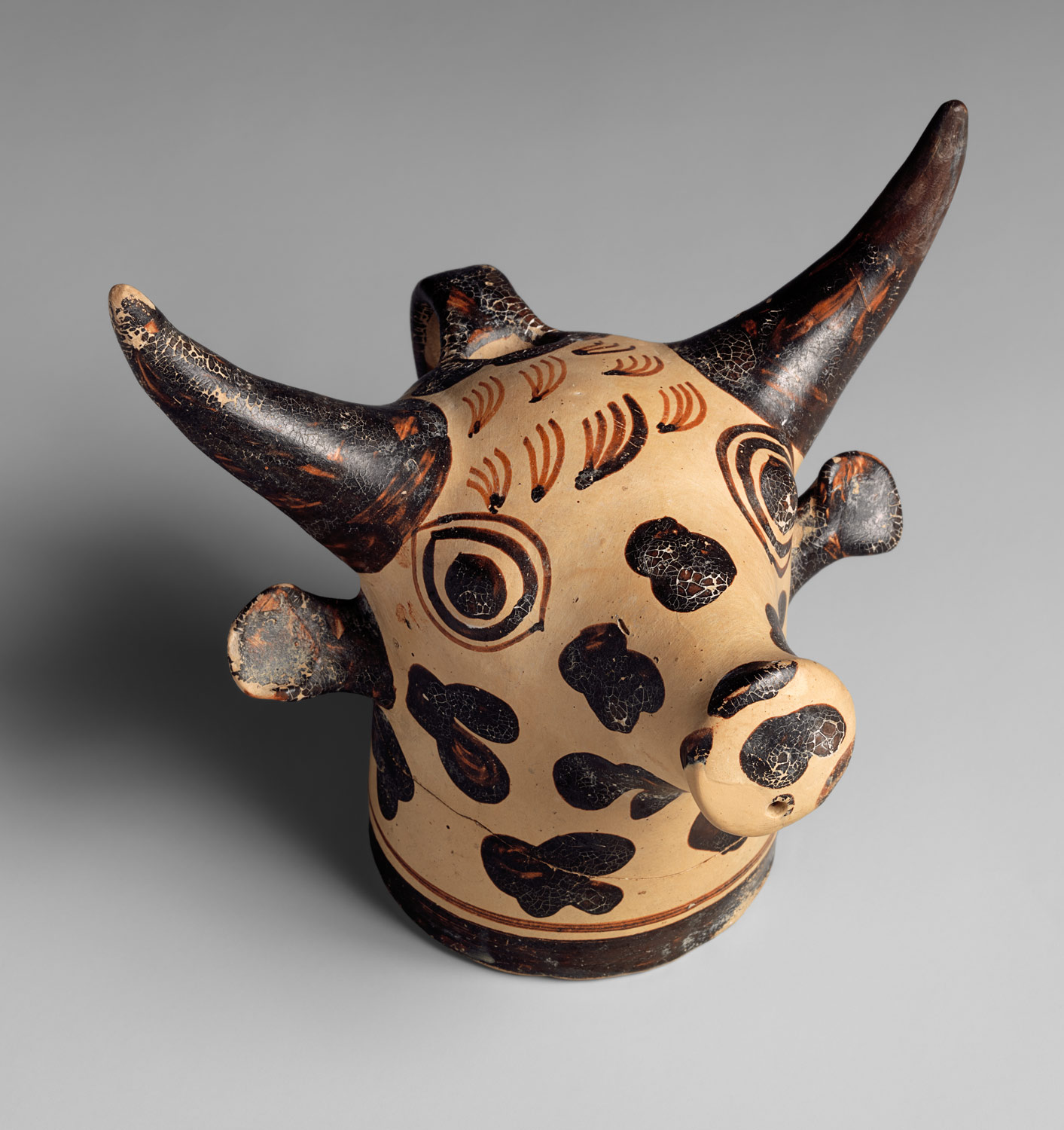 Rhyton in the form of a bull's head Hb_1973.35