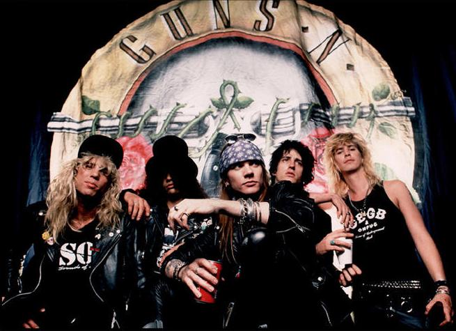 Arrecian los rumores sobre un regreso de la formación clásica .... Guns_n_roses1