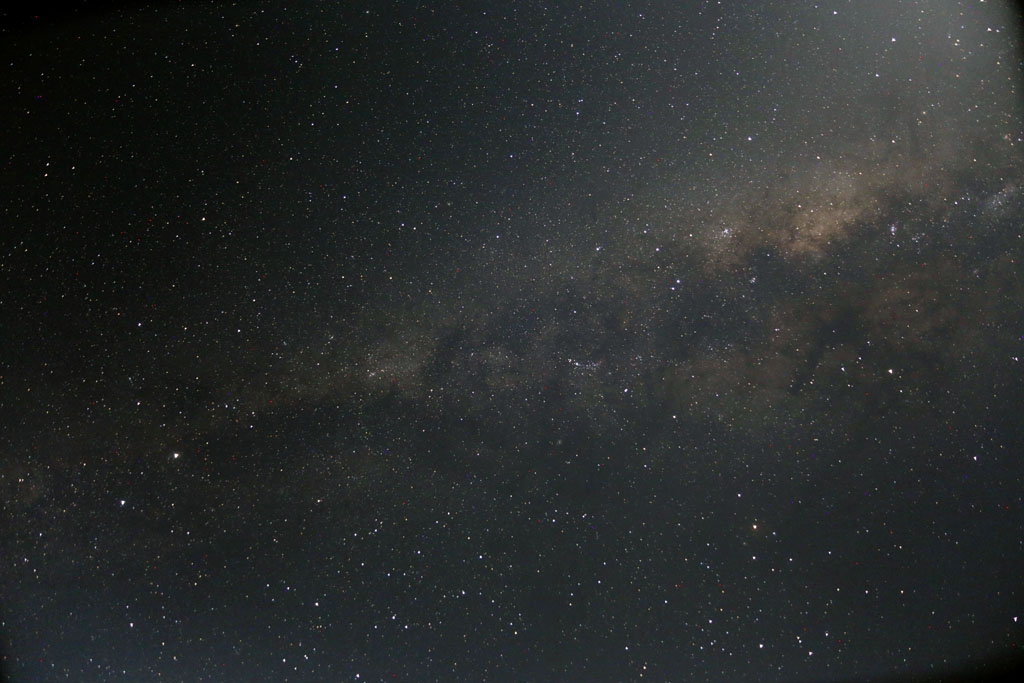 Ciel austral : Voie Lactée et nuages de Magellan SA-A14