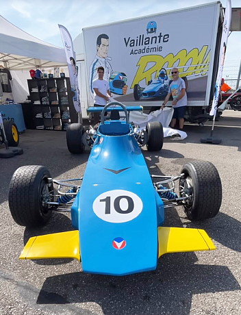 Crossle - La Vaillante-Crosslé de 2023 Vaillante-MV-Academie--ispirata-F1--Brivido-a-Monza-01