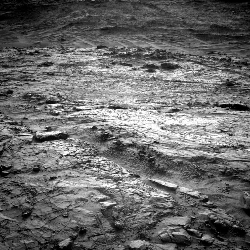 MARS: CURIOSITY u krateru  GALE  - Page 46 NRB_517884741EDR_F0542202NCAM00322M_