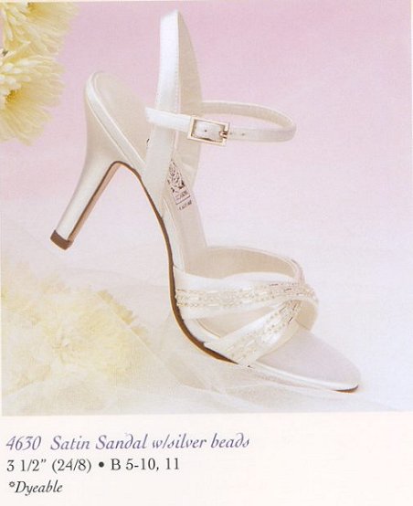 ملف متكامل عن ليله العمر Shoes_4630