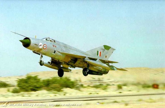 ataud - India: un nuevo "ataúd volador" Mig-21_in01