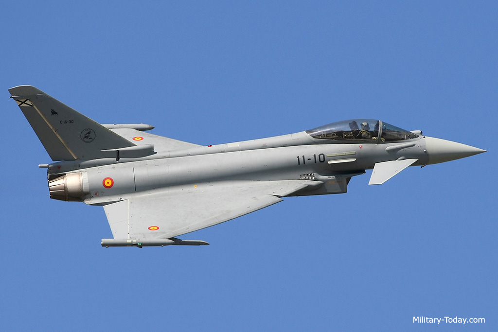 موسوعة المقاتلات الكاملة Eurofighter_typhoon_l2