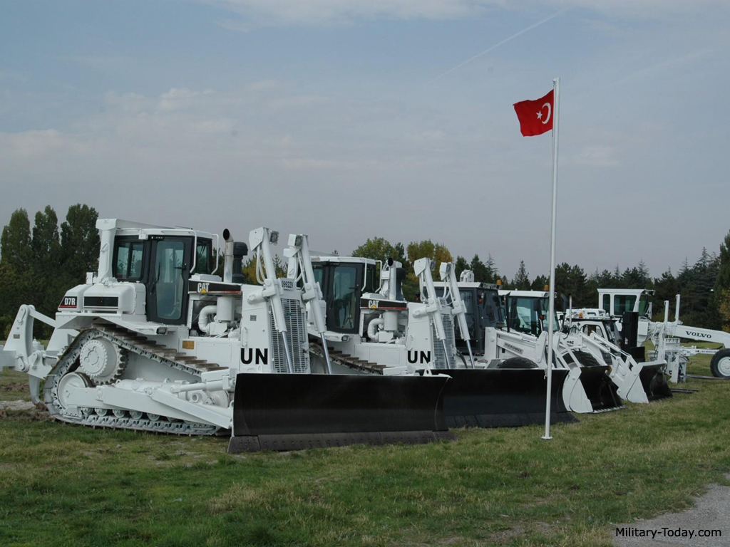 Caterpillar D7  Bulldozer Caterpillar_d7r_l1