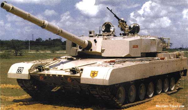 Las pruebas de un tanque de la India la mejora comenzará en mayo. Arjun