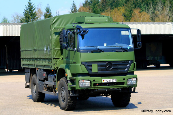 Mercedes-Benz Axor II Camion di utilità generale Mercedes_axor_2