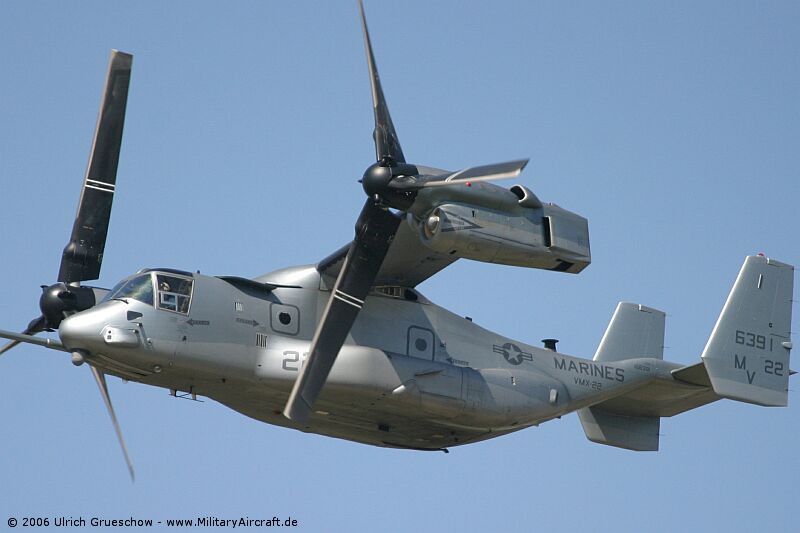 أستلام السفينه USS San Diego سادس سفينه من فئة LPD 17 San Antonio class  MV-22B_RIAT2006_124_800