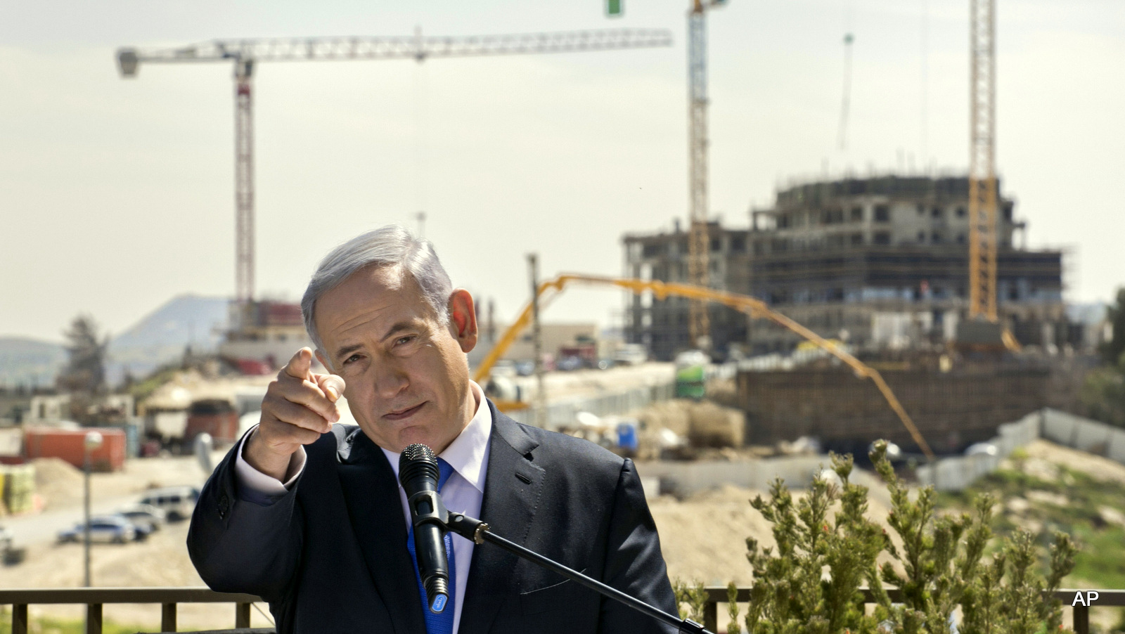 How Nazi of him: Netanyahu Wants To Expel Al Jazeera From Israhell Over Unfavorable Coverage Mideast-Israel-Electi_Muha1