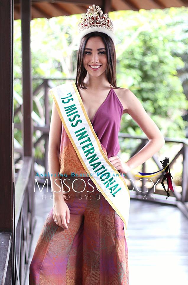 EDYMAR MARTINEZ RUMBO A MISS INDONESIA 2016 - Página 3 12735641_1720216824879825_1597398663_n